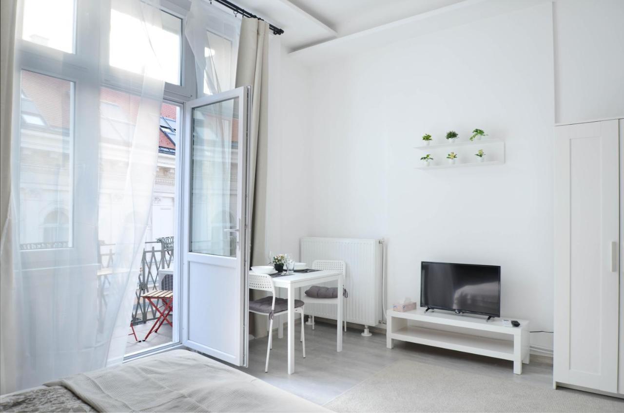 Papnoevelde Royal Inn @Inner City Budapest Ngoại thất bức ảnh